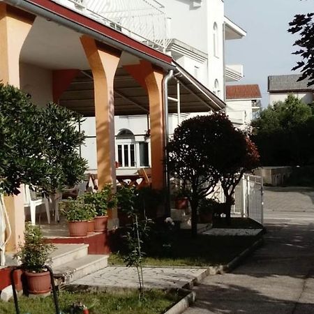Hotel Haus Silvia Jadranovo Zewnętrze zdjęcie